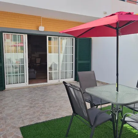 The Lemon Yard House, 3 Bedrooms, Patio And Barbecue, In Olhao بيت للعطل *
